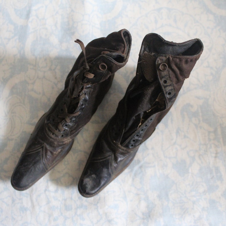 Women's Children's Victorian Lace up Shoes Boots