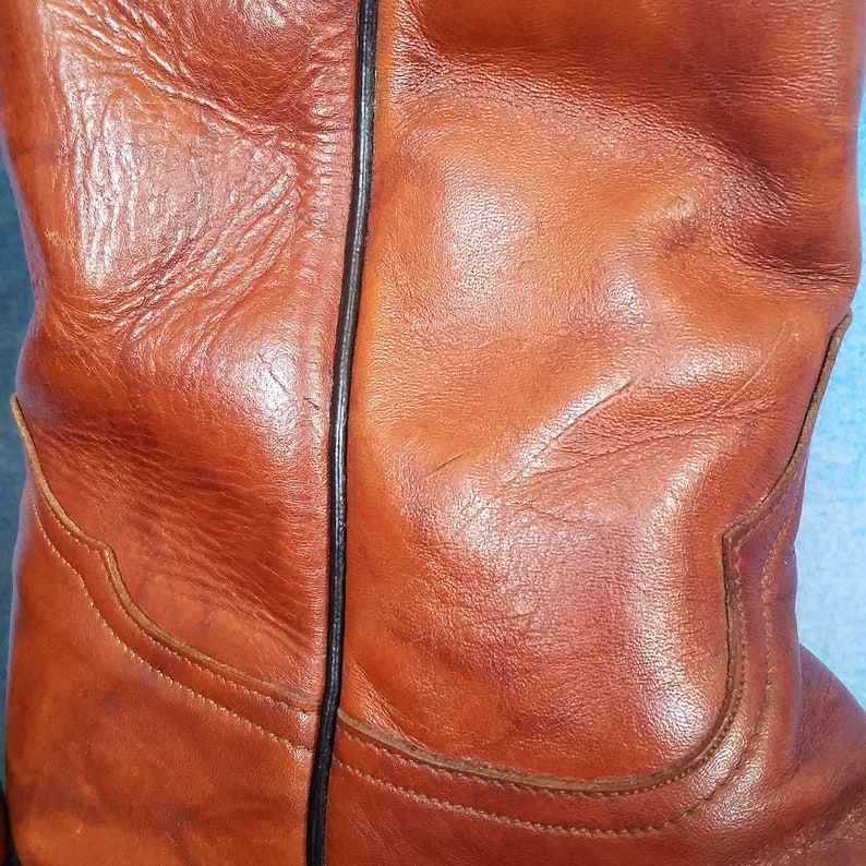 Men's Vintage 90s Cognac Marbled Leather Cowboy Boots With White