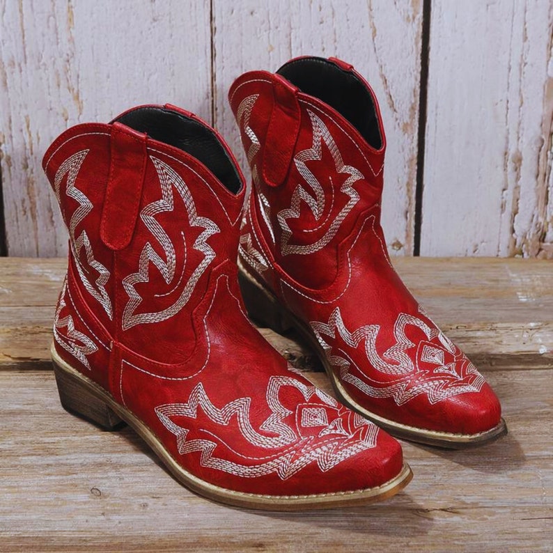 Women's Cowboy Boots Western Boots Solid Color