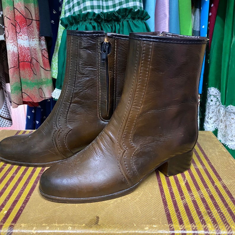 Women's 1970s Brown Leather Fleece Lined Boots