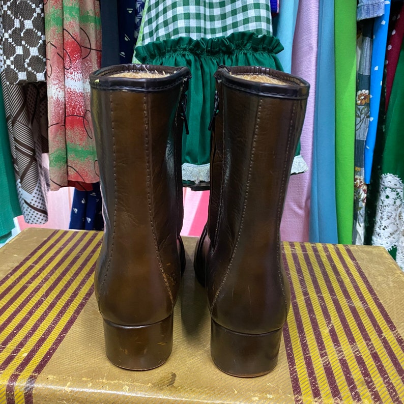 Women's 1970s Brown Leather Fleece Lined Boots