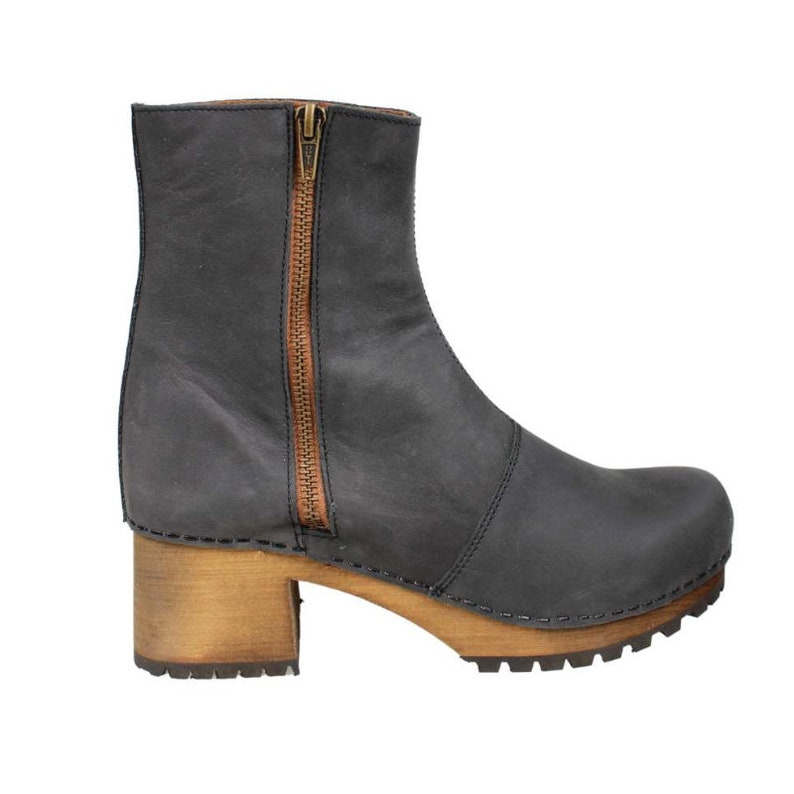 Women's Lotta's Britt Clog Boots in Charcoal Leather by Lotta From