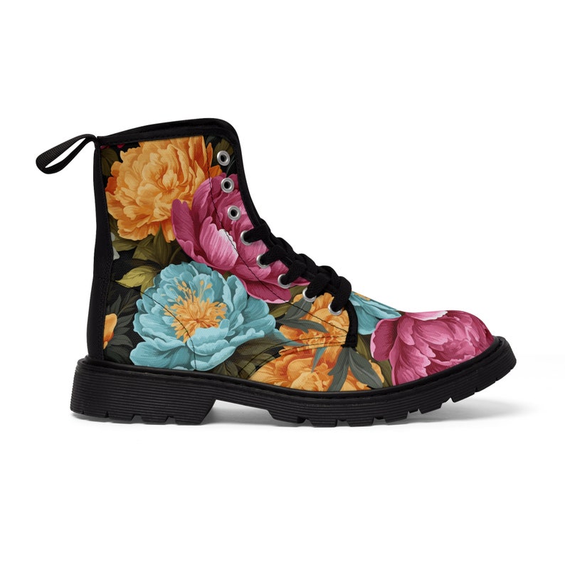 Men's Floral Canvas Boots Comfortable and Stylish