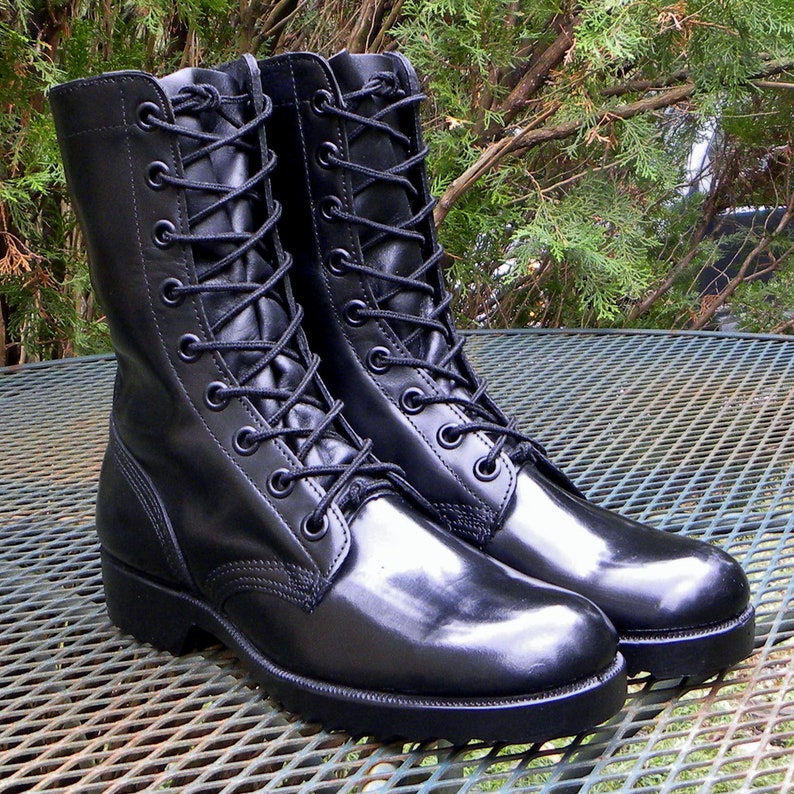 Men's Vintage 1973 VIETNAM War Era US Military Combat Boots