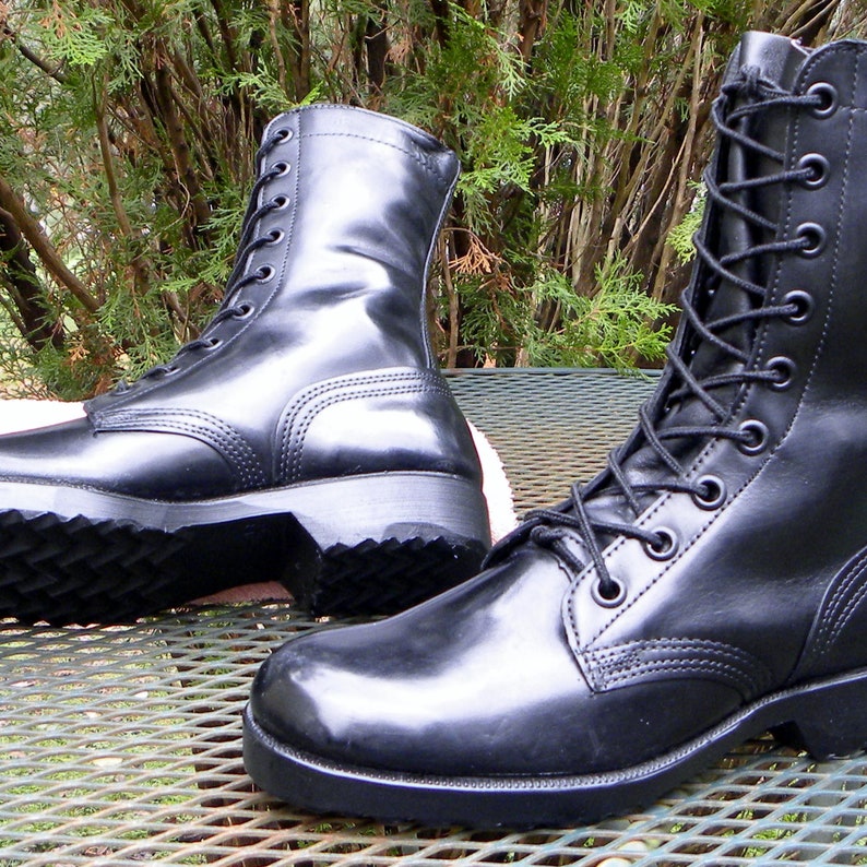 Men's Vintage 1973 VIETNAM War Era US Military Combat Boots