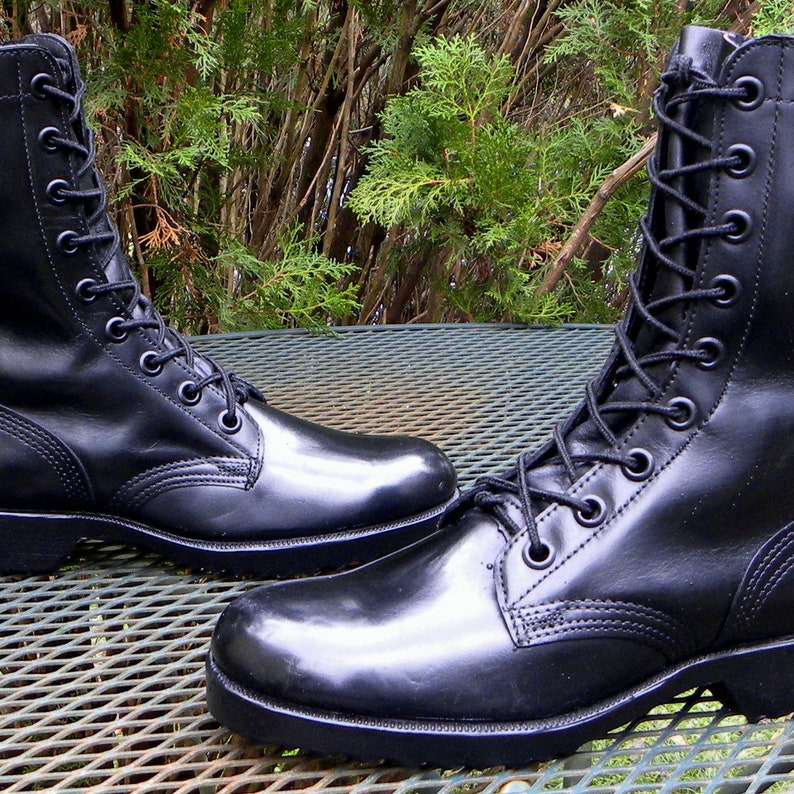 Men's Vintage 1973 VIETNAM War Era US Military Combat Boots