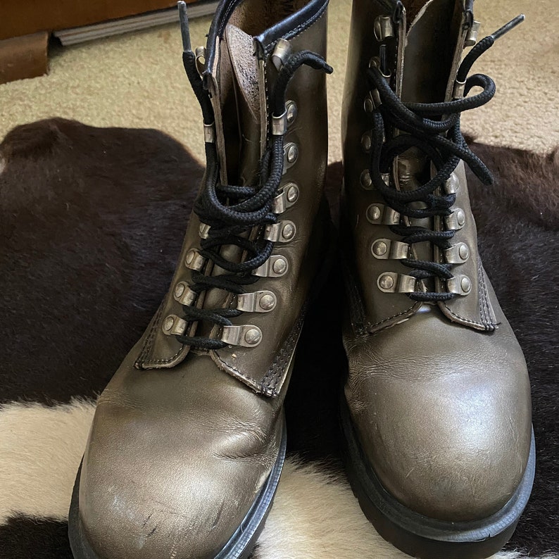 Men's Dr Martens 1827 Vintage Combat Boots