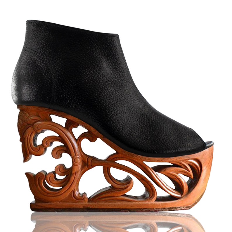 Women's Tiger Lily Hand Carved Wood Platform Wedge Heel