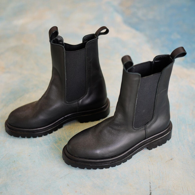 Women's Jordyn Leather Chelsea Boots