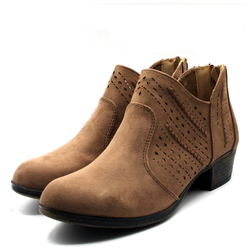 Women's Western Cowboy Stylish Hollow Ankle Booties V Sharp