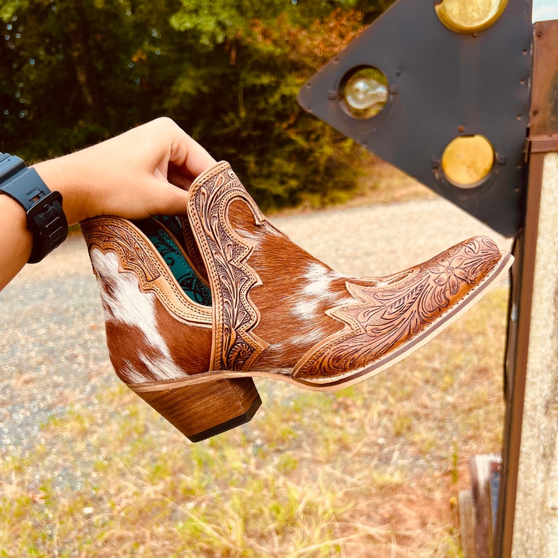 Women's Brown Cowhide Tooled Leather Boots