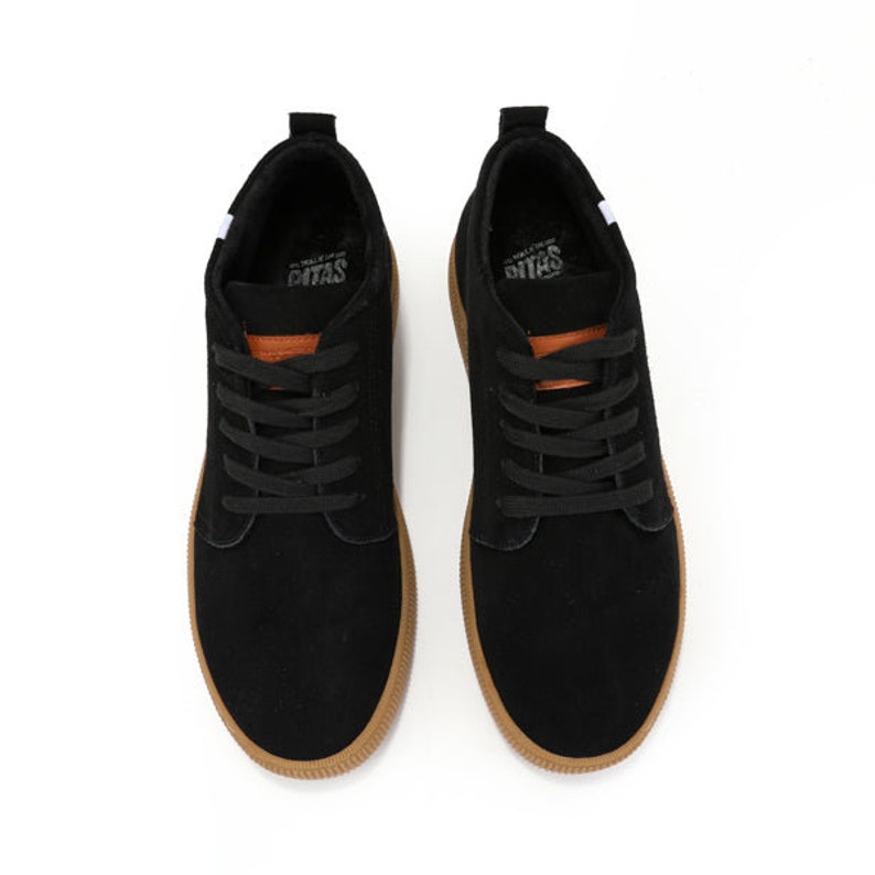 Men's Hiro Black Suede Chukka Boots