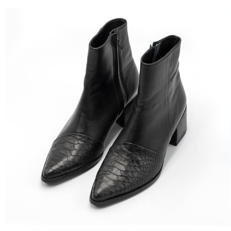 Women's Black Ankle Boots Leather Boots Pointy Booties Black