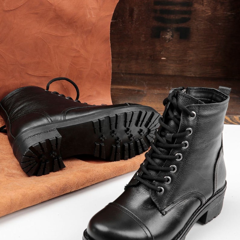 Women's Handmade Zipper and Lace up Geniune Leather Combat Boots