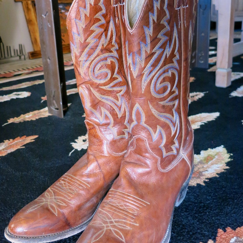 Men's EXCELLENT JUSTIN COWBOY Boots 1/2 Apache Bay Quality