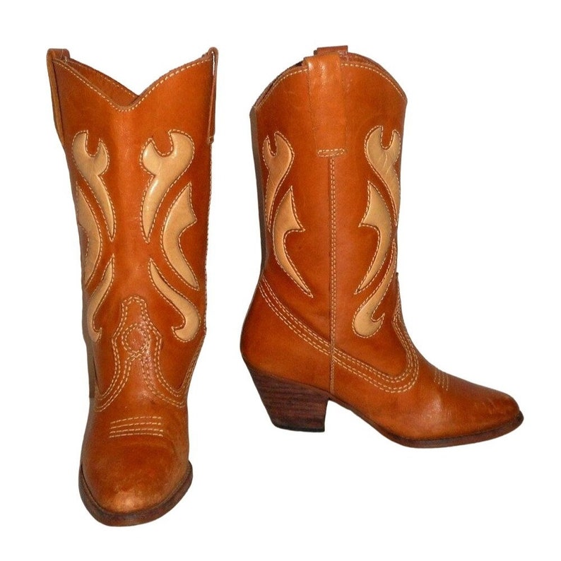 Women's Vintage Cowgirl Boots Western Fashion Ladies 7 M Tan Cowboy