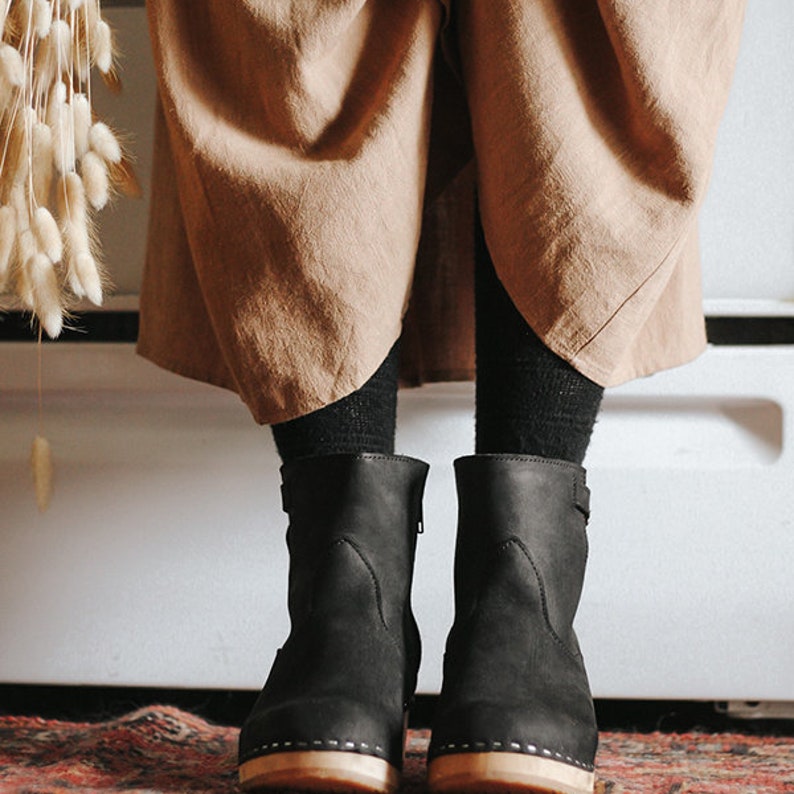 Women's Swedish Wooden Boots for / Sandgrens Clogs / New York