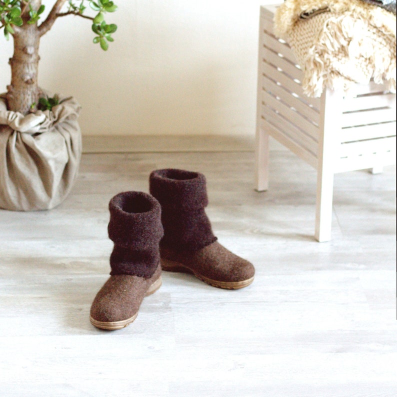 Women's Boiled Wool Shoes From Organic Wool With Rubber Soles and