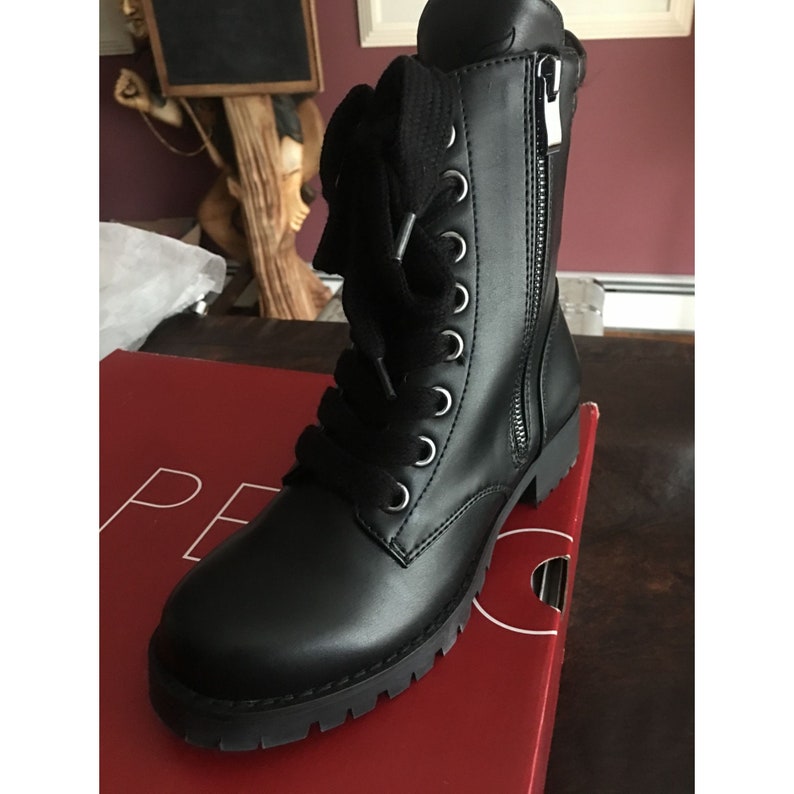 Women's NIB Capezio Flat Black Combat Boots Size 4 or 6 Available 610W