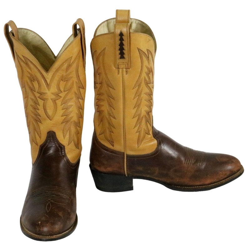 Men's Ariat Cowboy Boots 9.5 Country Western Wear Shoes Two