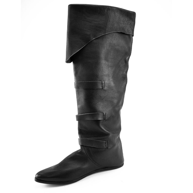 Men's Late Medieval Cuffed Boots Black