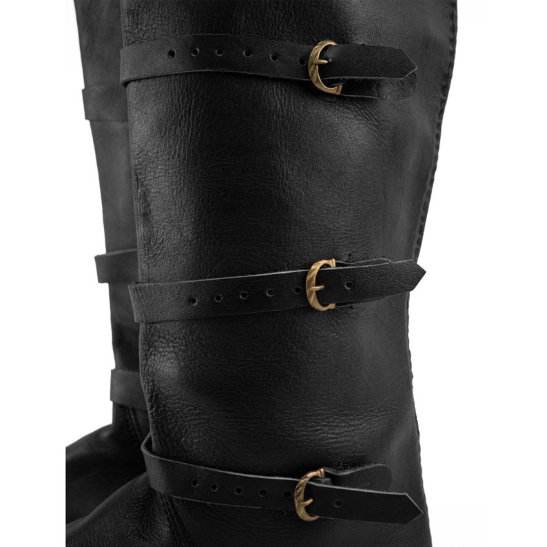 Men's Late Medieval Cuffed Boots Black