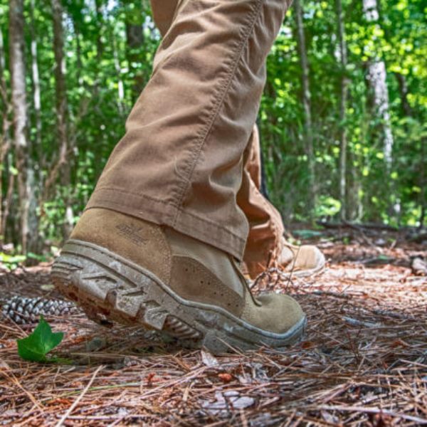 Thorogood | War Fighter 8" Coyote Safety Toe - Military Footwear