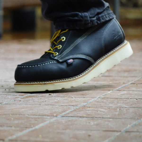 Thorogood | American Heritage - 6" Black Moc Toe - MAXWear Wedge