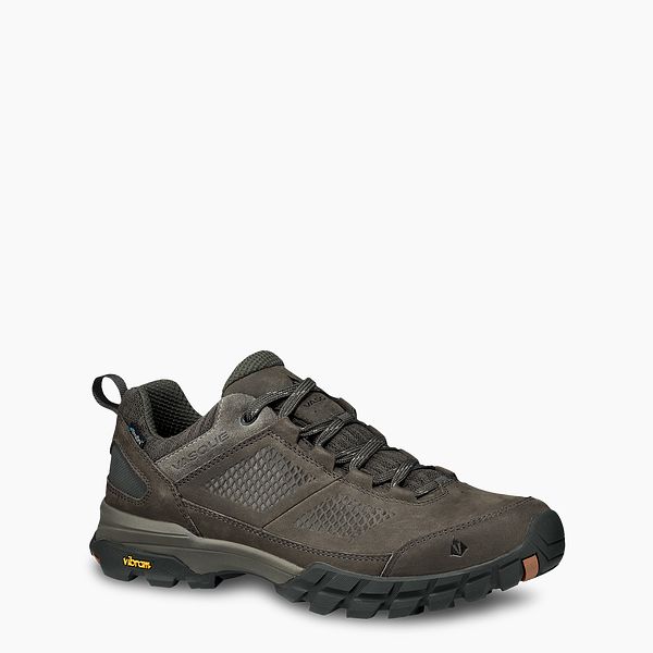 VASQUE | TALUS AT LOW ULTRADRY MEN'S WATERPROOF HIKING SHOE IN BROWN/BROWN